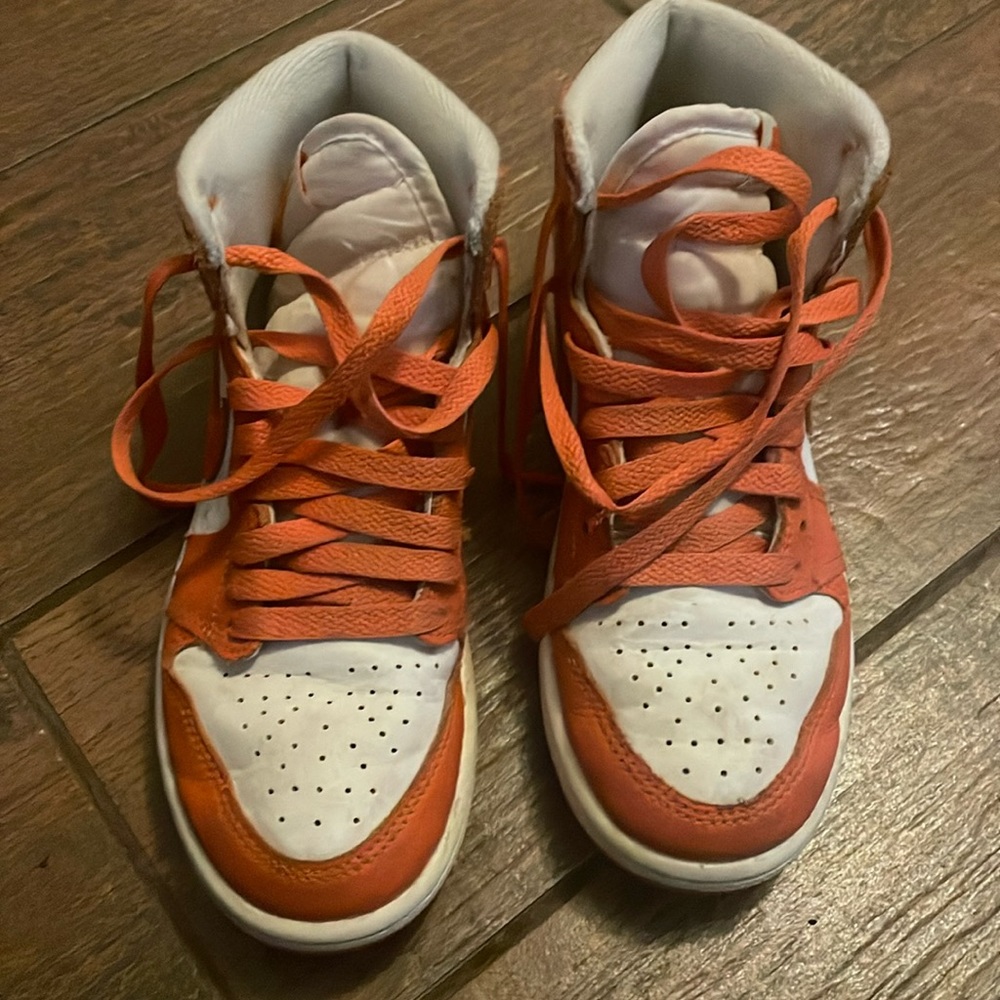🛑 SOLD 🛑 Kids Nike Jordan shoes